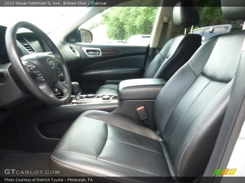 Brilliant Silver / Charcoal 2013 Nissan Pathfinder SL 4x4