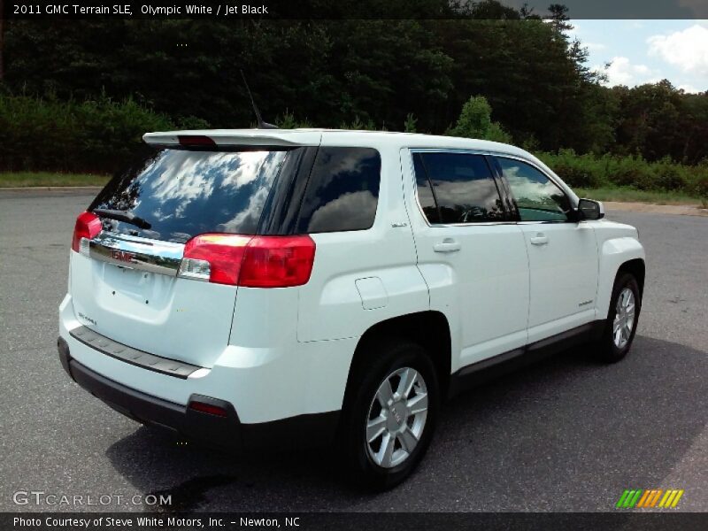 Olympic White / Jet Black 2011 GMC Terrain SLE