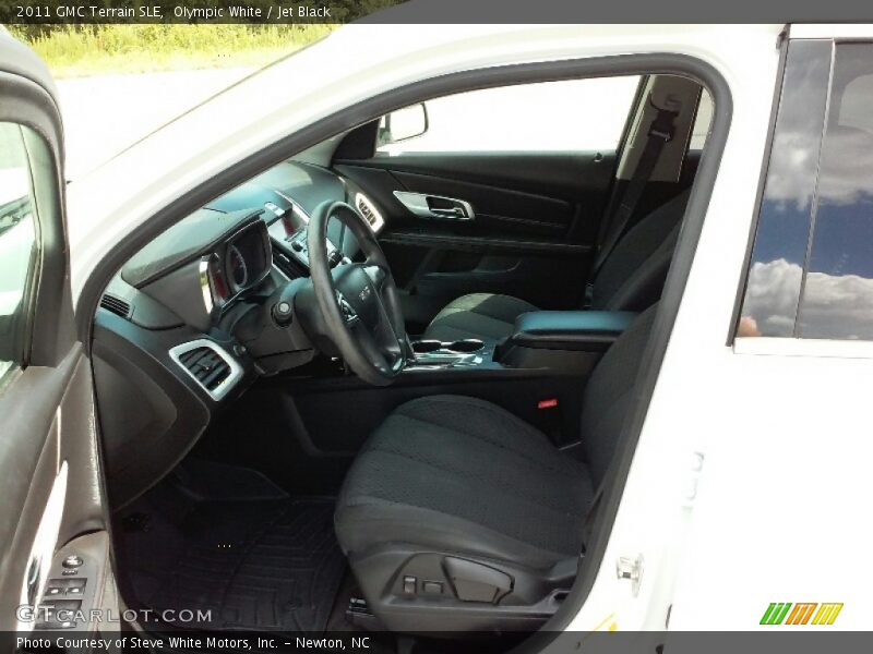 Olympic White / Jet Black 2011 GMC Terrain SLE