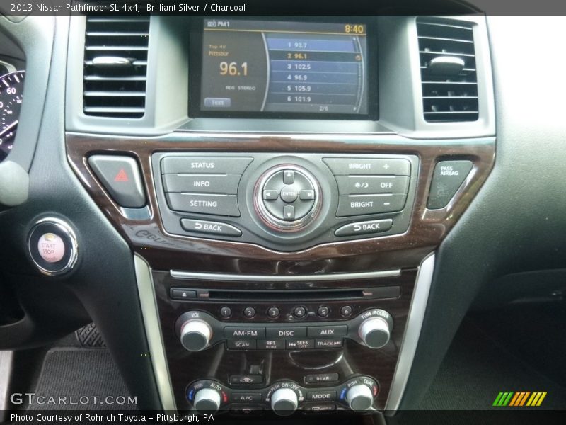 Brilliant Silver / Charcoal 2013 Nissan Pathfinder SL 4x4