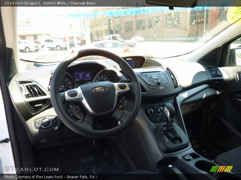 Oxford White / Charcoal Black 2014 Ford Escape S