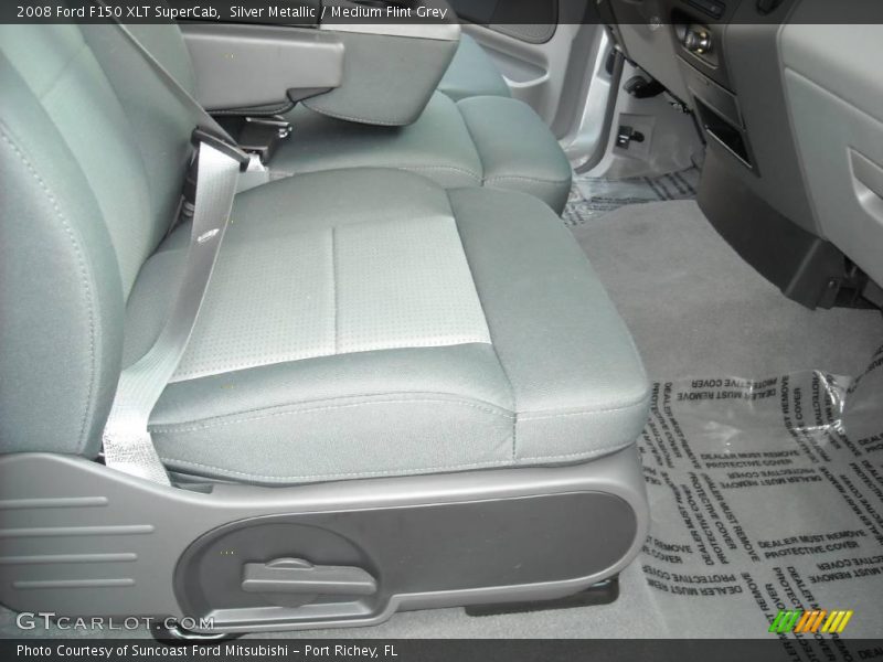 Silver Metallic / Medium Flint Grey 2008 Ford F150 XLT SuperCab