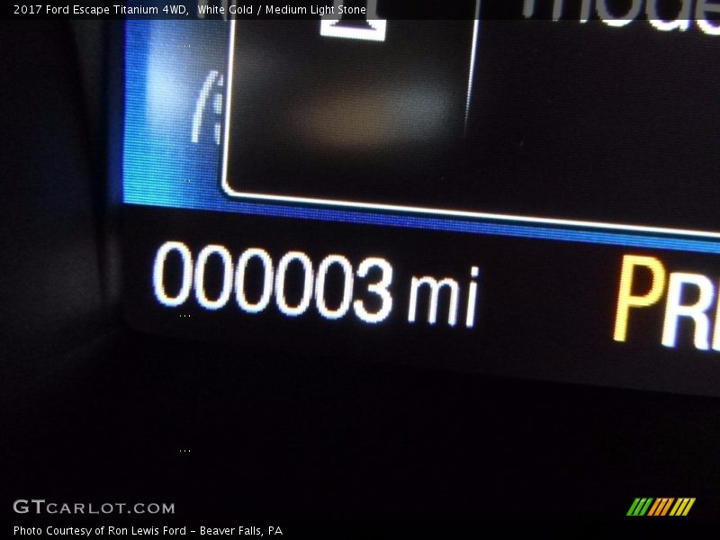 White Gold / Medium Light Stone 2017 Ford Escape Titanium 4WD