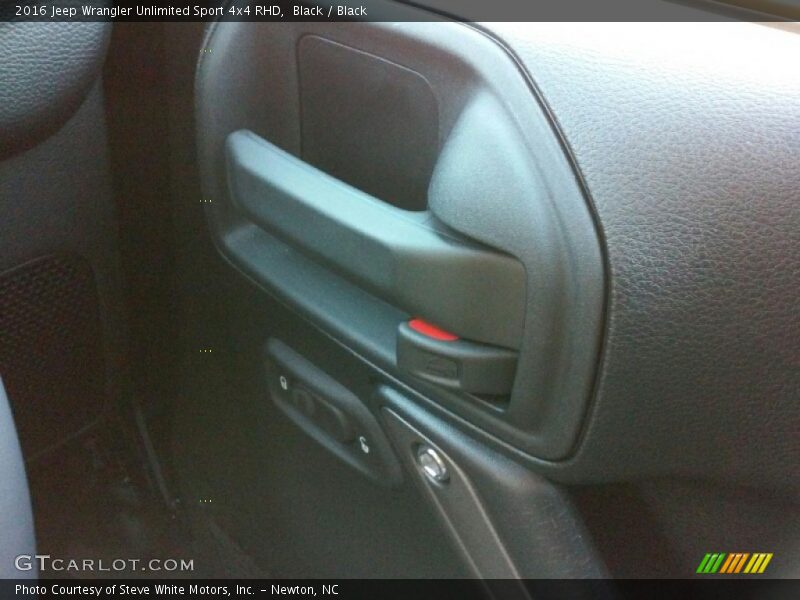 Black / Black 2016 Jeep Wrangler Unlimited Sport 4x4 RHD