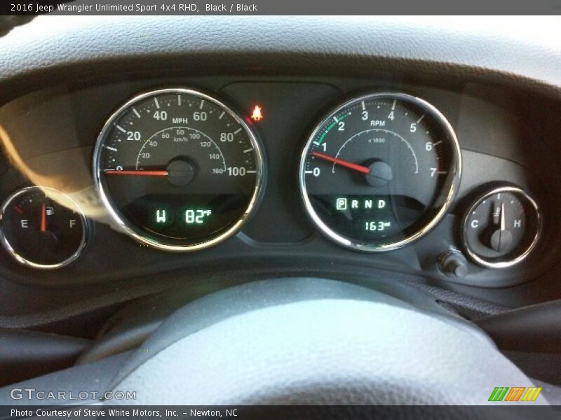 Black / Black 2016 Jeep Wrangler Unlimited Sport 4x4 RHD