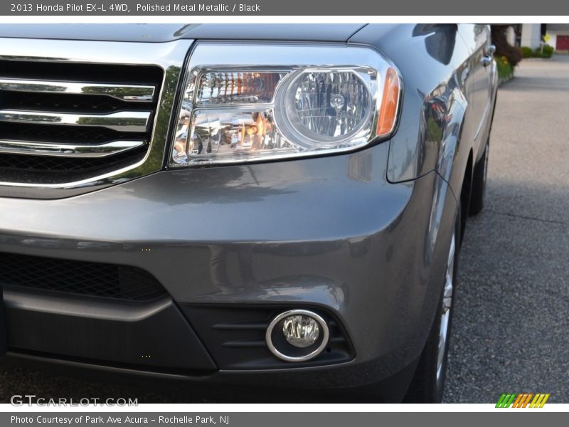 Polished Metal Metallic / Black 2013 Honda Pilot EX-L 4WD