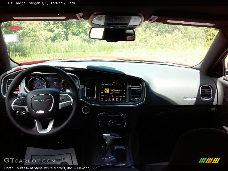 TorRed / Black 2016 Dodge Charger R/T