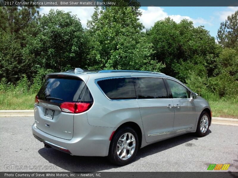 Billet Silver Metallic / Black/Alloy 2017 Chrysler Pacifica Limited