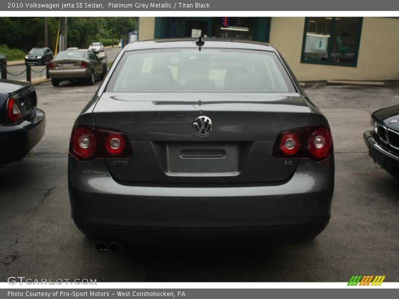 Platinum Grey Metallic / Titan Black 2010 Volkswagen Jetta SE Sedan