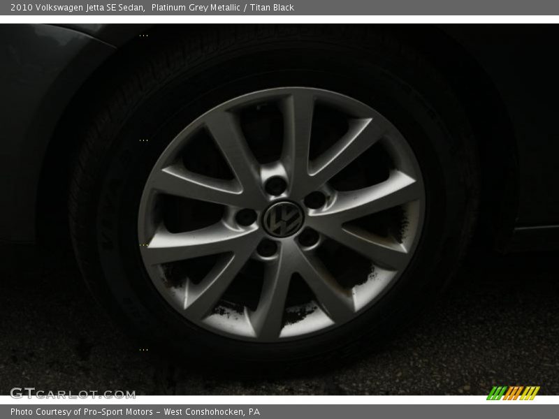 Platinum Grey Metallic / Titan Black 2010 Volkswagen Jetta SE Sedan