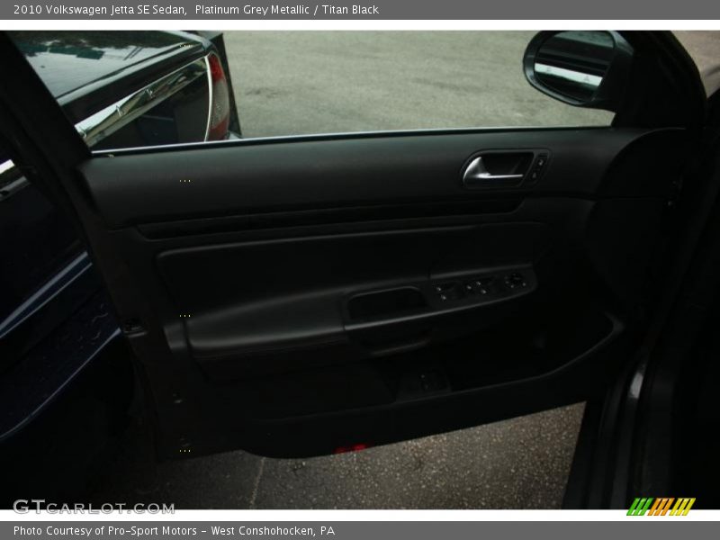 Platinum Grey Metallic / Titan Black 2010 Volkswagen Jetta SE Sedan