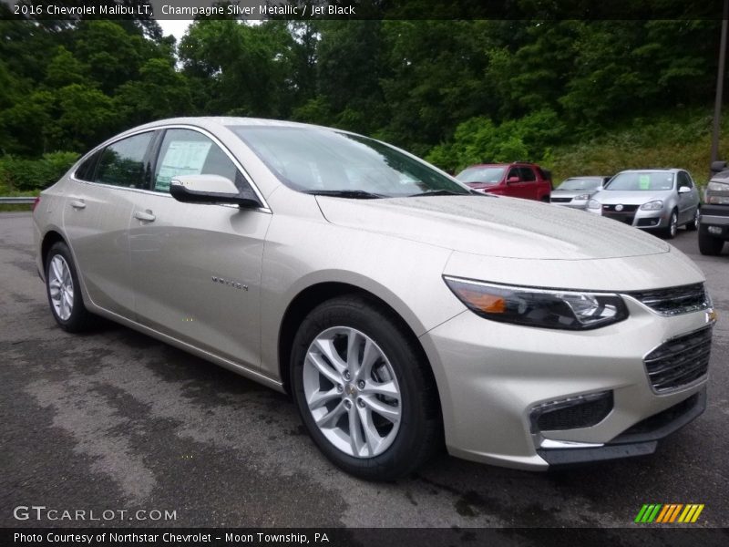 Champagne Silver Metallic / Jet Black 2016 Chevrolet Malibu LT
