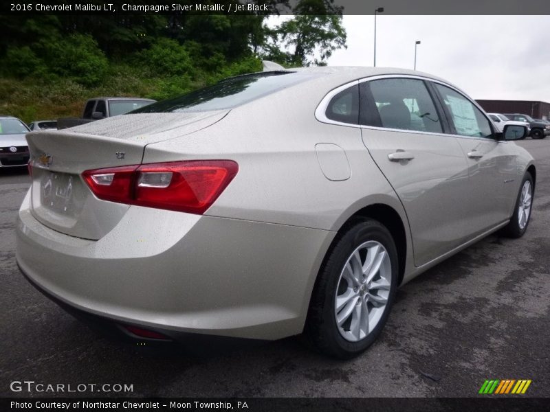 Champagne Silver Metallic / Jet Black 2016 Chevrolet Malibu LT
