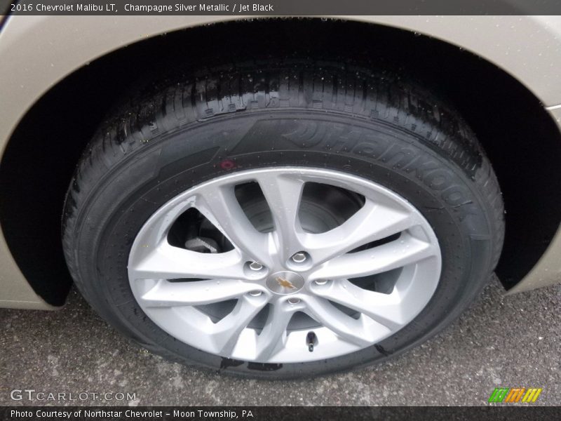 Champagne Silver Metallic / Jet Black 2016 Chevrolet Malibu LT