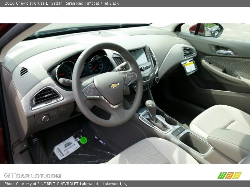 Siren Red Tintcoat / Jet Black 2016 Chevrolet Cruze LT Sedan