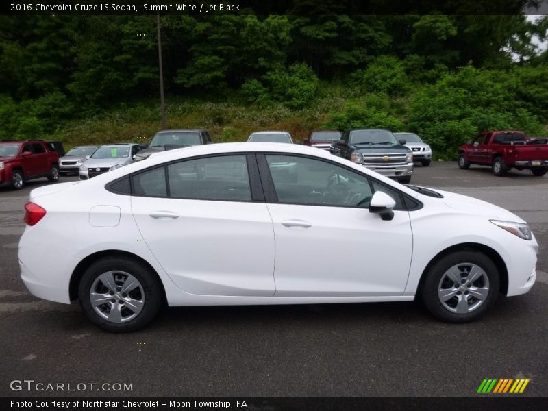 Summit White / Jet Black 2016 Chevrolet Cruze LS Sedan