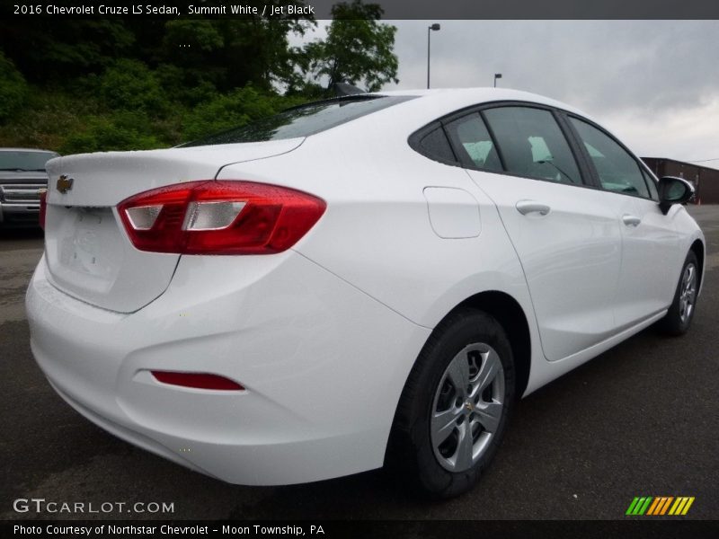Summit White / Jet Black 2016 Chevrolet Cruze LS Sedan