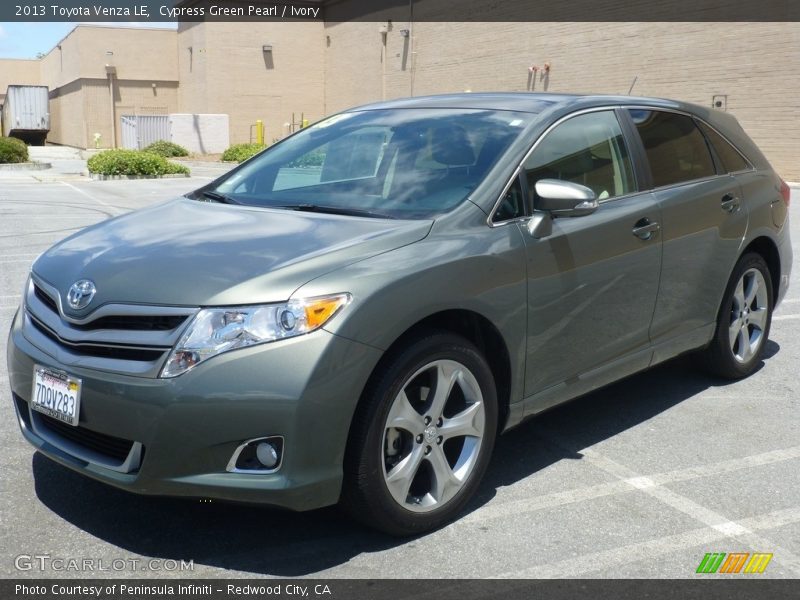Cypress Green Pearl / Ivory 2013 Toyota Venza LE