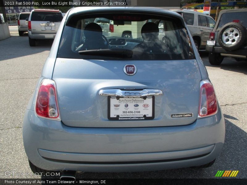 Luce Blu (Light Blue) / Grigio/Nero (Gray/Black) 2013 Fiat 500 Pop