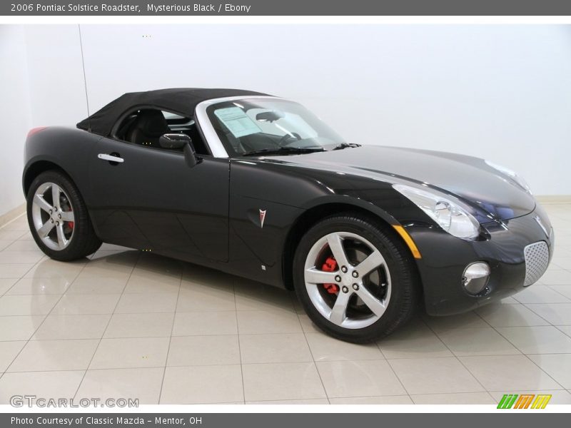 Mysterious Black / Ebony 2006 Pontiac Solstice Roadster