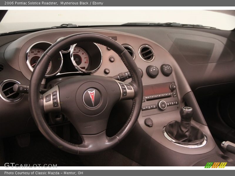 Mysterious Black / Ebony 2006 Pontiac Solstice Roadster