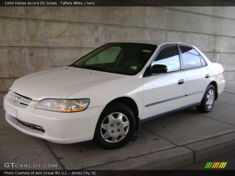 Taffeta White / Ivory 1999 Honda Accord DX Sedan