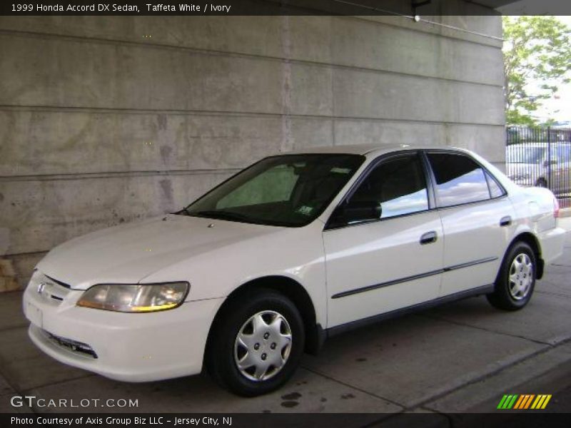 Taffeta White / Ivory 1999 Honda Accord DX Sedan