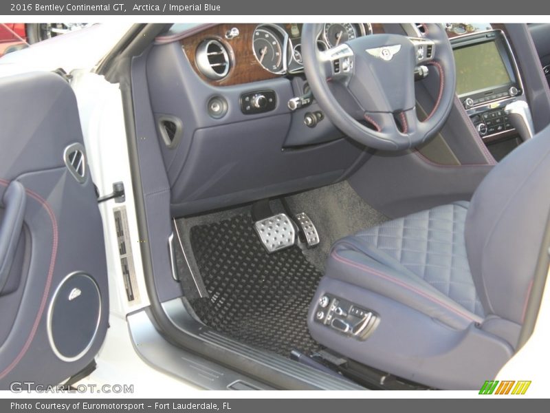 Arctica / Imperial Blue 2016 Bentley Continental GT