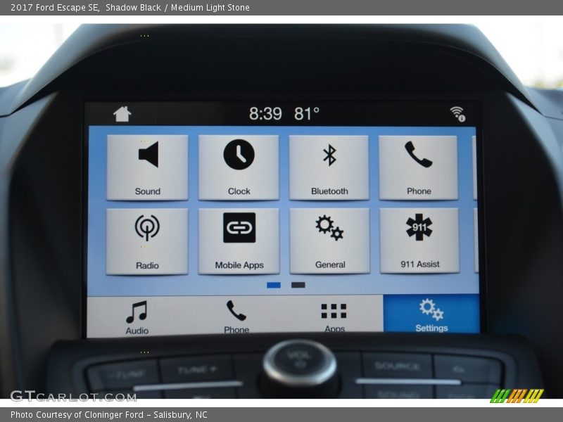 Shadow Black / Medium Light Stone 2017 Ford Escape SE