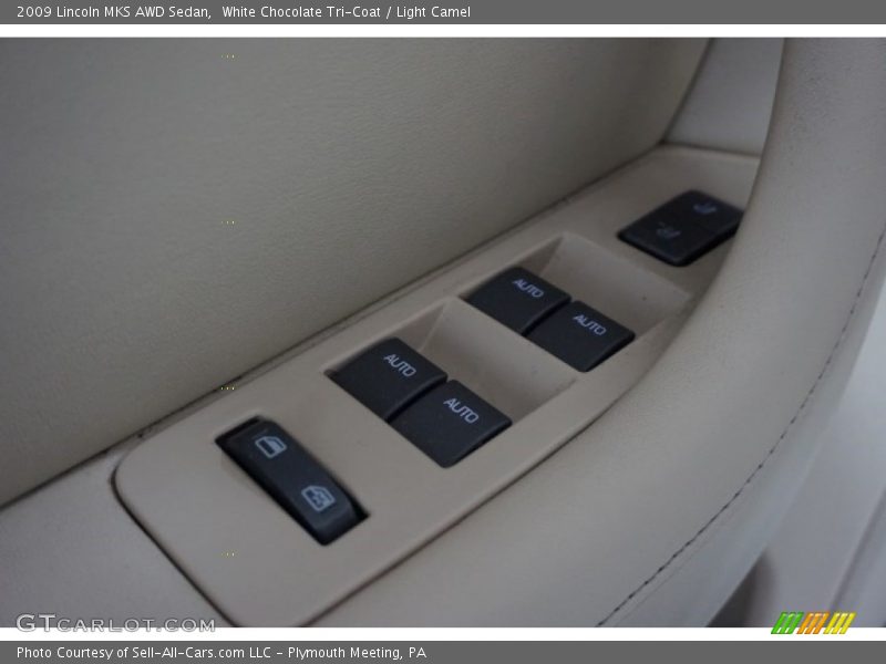 White Chocolate Tri-Coat / Light Camel 2009 Lincoln MKS AWD Sedan