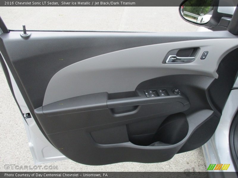 Silver Ice Metallic / Jet Black/Dark Titanium 2016 Chevrolet Sonic LT Sedan