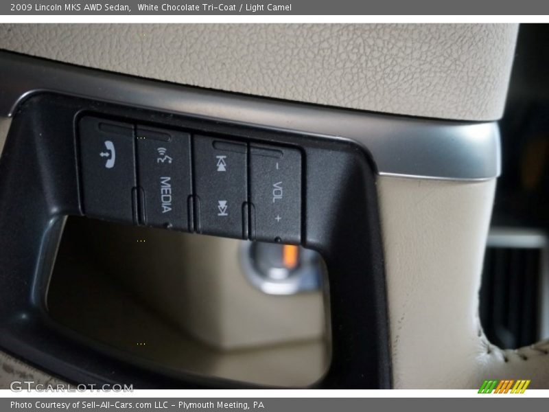 White Chocolate Tri-Coat / Light Camel 2009 Lincoln MKS AWD Sedan