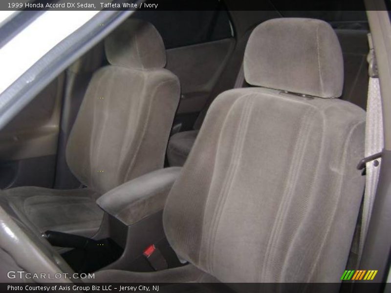 Taffeta White / Ivory 1999 Honda Accord DX Sedan