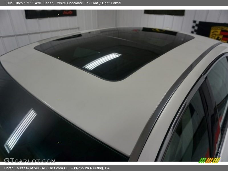 White Chocolate Tri-Coat / Light Camel 2009 Lincoln MKS AWD Sedan