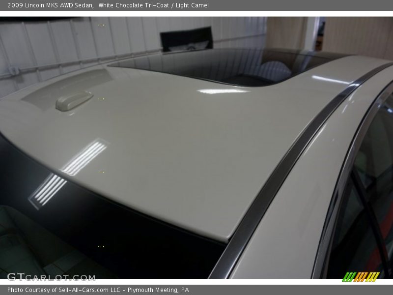 White Chocolate Tri-Coat / Light Camel 2009 Lincoln MKS AWD Sedan
