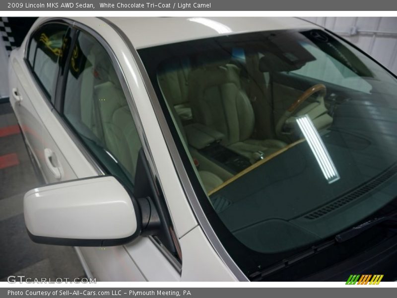 White Chocolate Tri-Coat / Light Camel 2009 Lincoln MKS AWD Sedan