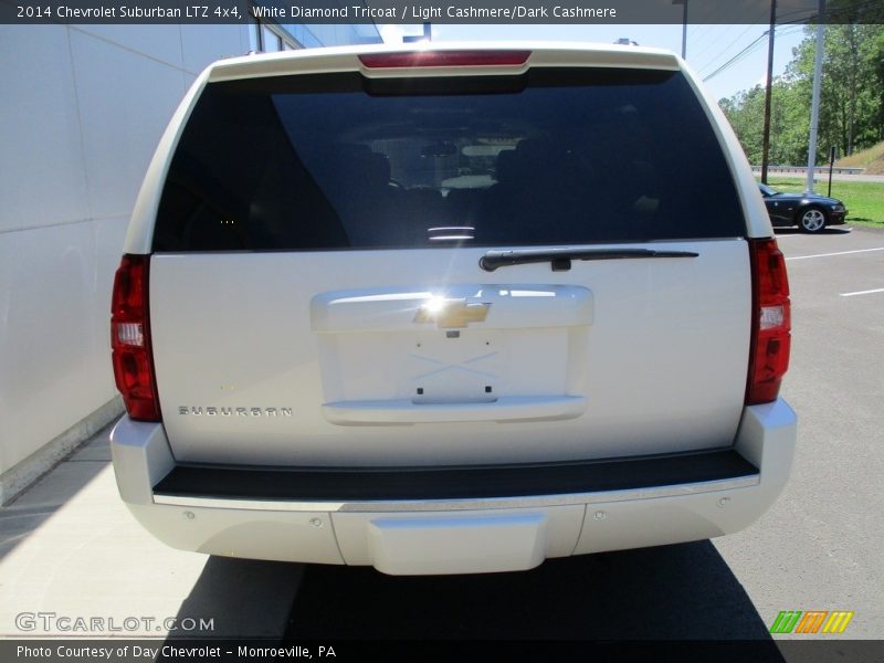 White Diamond Tricoat / Light Cashmere/Dark Cashmere 2014 Chevrolet Suburban LTZ 4x4