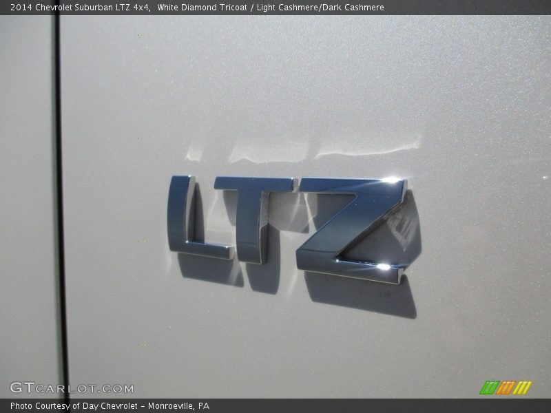 White Diamond Tricoat / Light Cashmere/Dark Cashmere 2014 Chevrolet Suburban LTZ 4x4