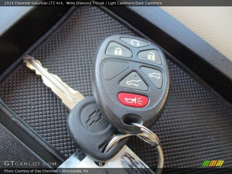 White Diamond Tricoat / Light Cashmere/Dark Cashmere 2014 Chevrolet Suburban LTZ 4x4