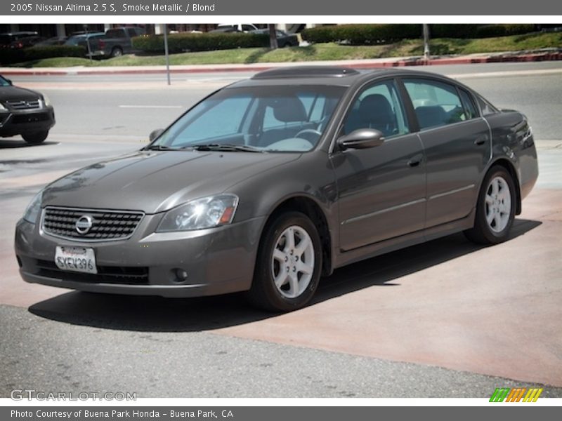 Smoke Metallic / Blond 2005 Nissan Altima 2.5 S