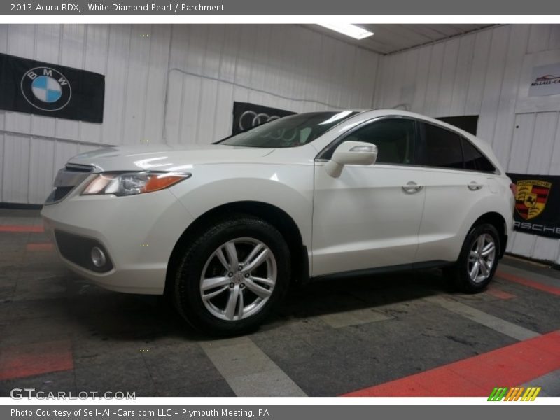 White Diamond Pearl / Parchment 2013 Acura RDX