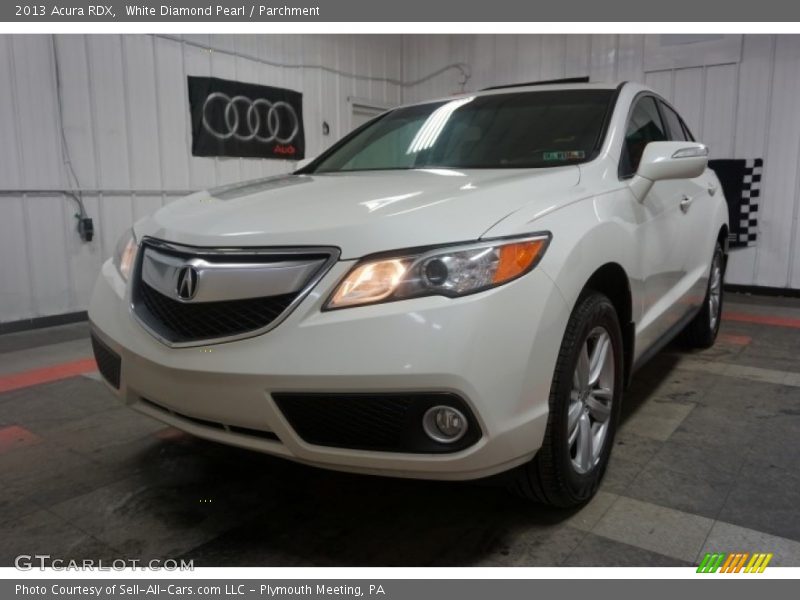 White Diamond Pearl / Parchment 2013 Acura RDX