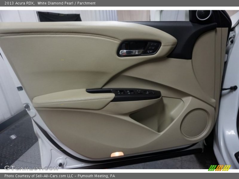 White Diamond Pearl / Parchment 2013 Acura RDX