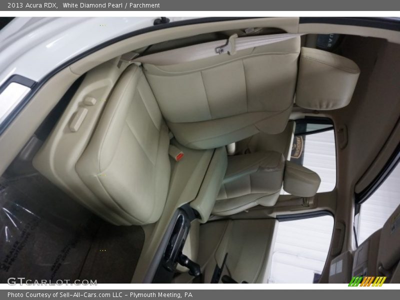 White Diamond Pearl / Parchment 2013 Acura RDX