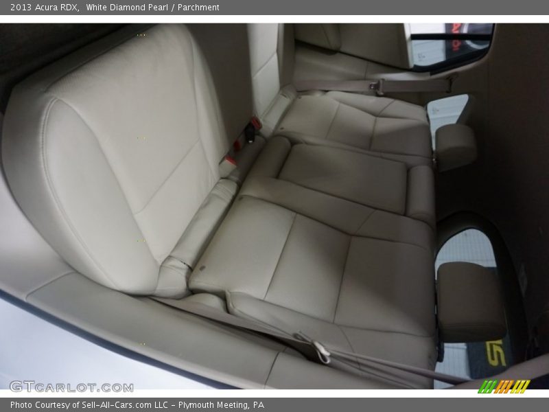 White Diamond Pearl / Parchment 2013 Acura RDX