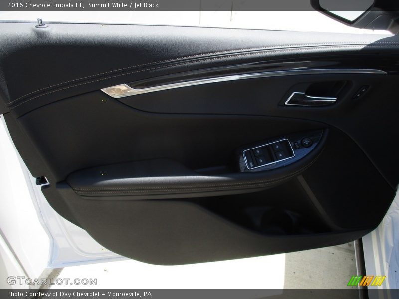 Summit White / Jet Black 2016 Chevrolet Impala LT