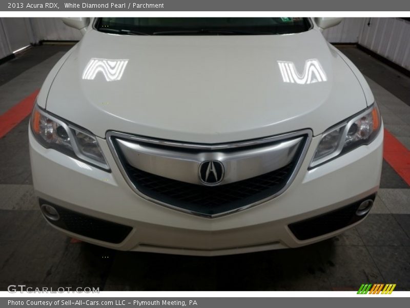 White Diamond Pearl / Parchment 2013 Acura RDX