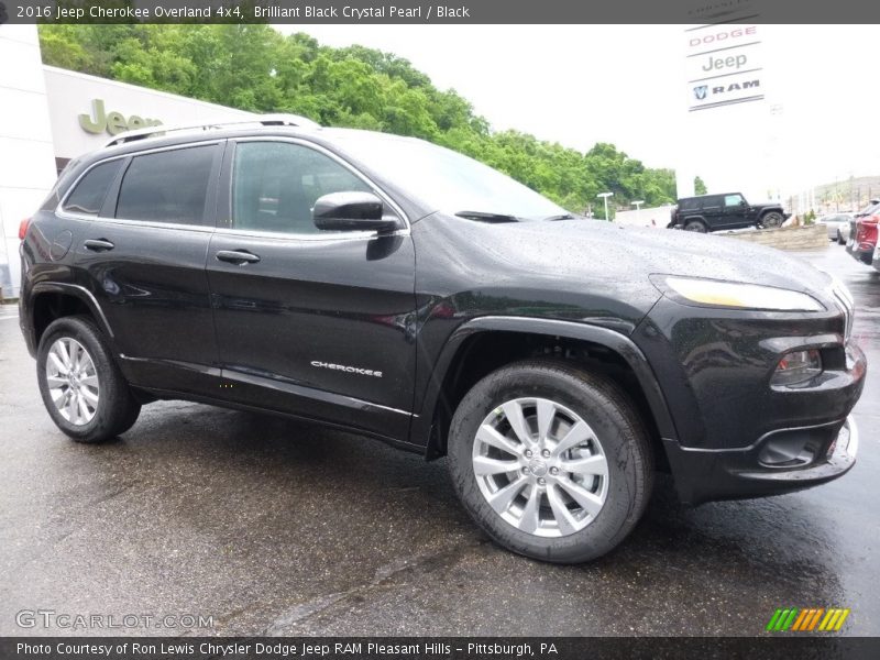 Brilliant Black Crystal Pearl / Black 2016 Jeep Cherokee Overland 4x4