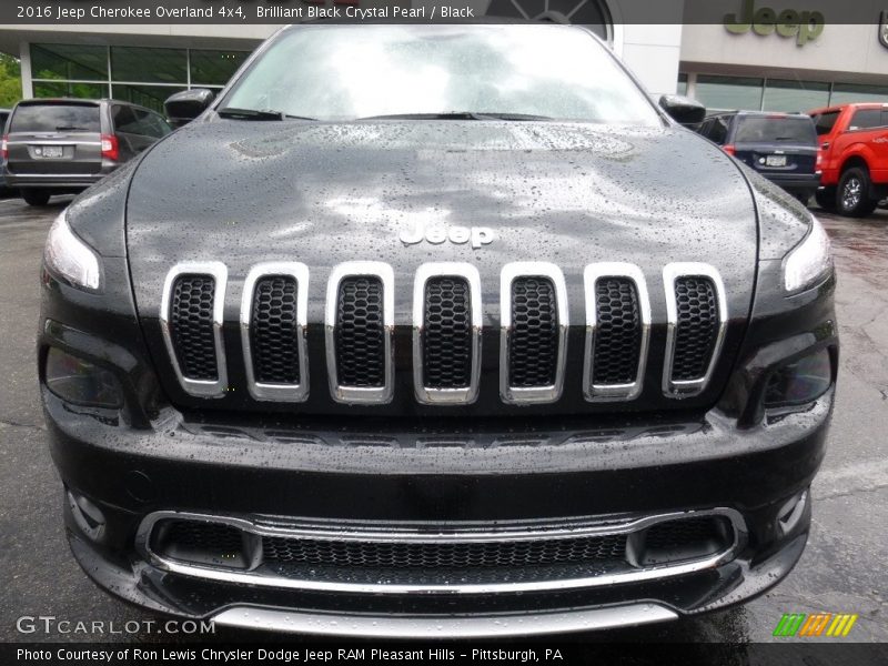 Brilliant Black Crystal Pearl / Black 2016 Jeep Cherokee Overland 4x4