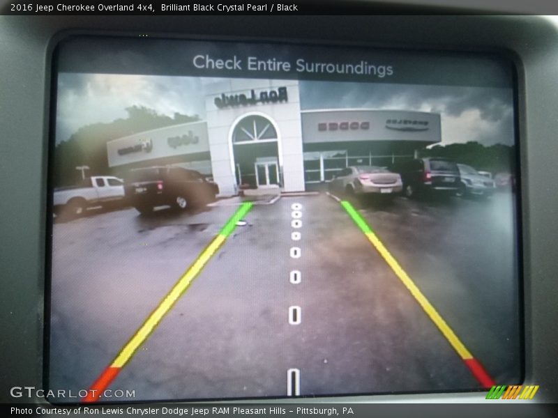 Brilliant Black Crystal Pearl / Black 2016 Jeep Cherokee Overland 4x4